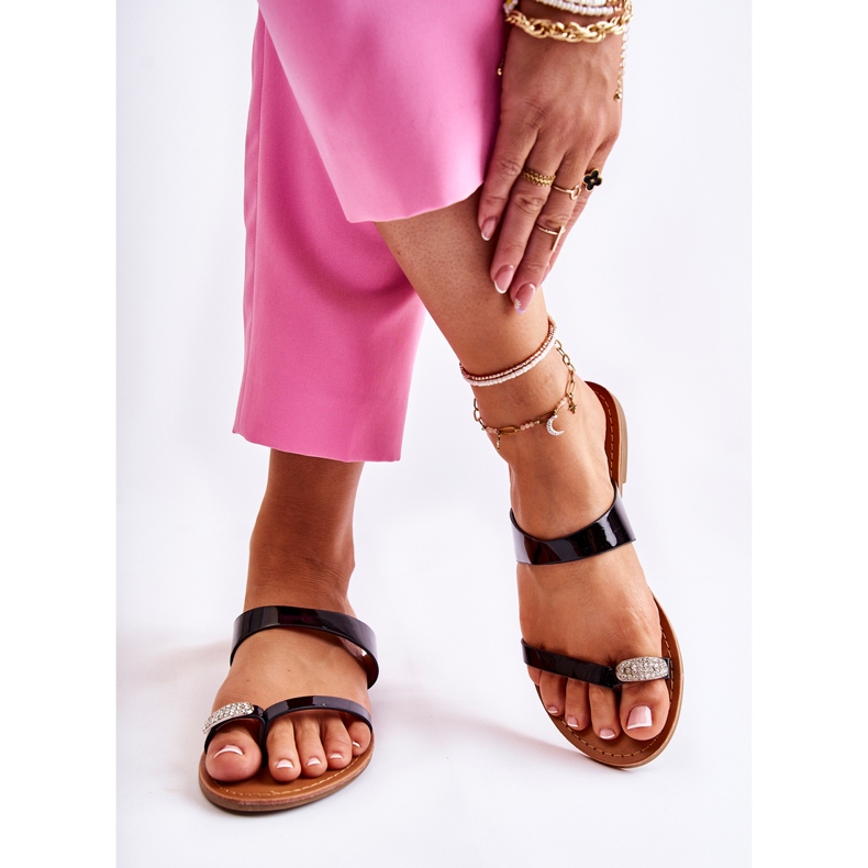 WS1 Dámské lakované žabky Black Jimena černý 2