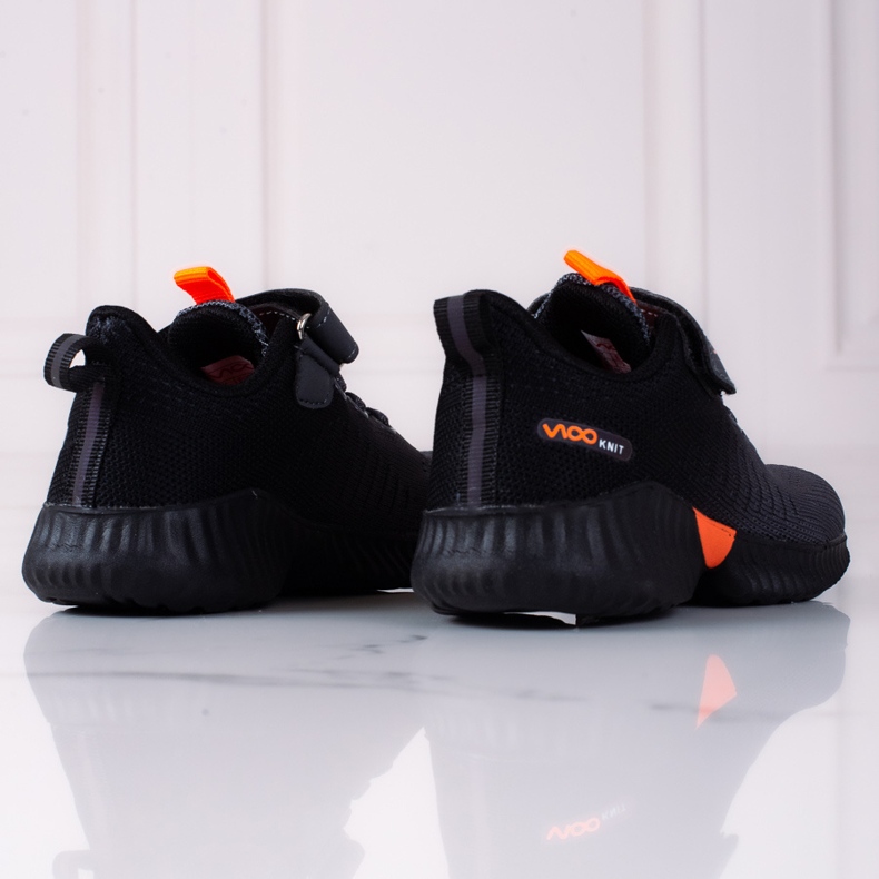 Dětské tmavě šedé prolamované tenisky Vico šedá 2