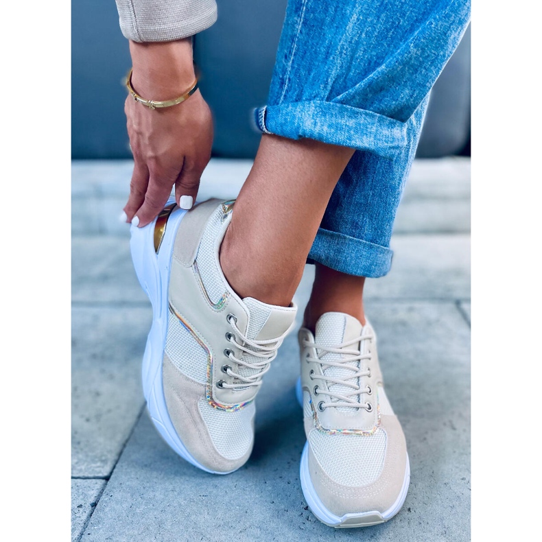 Sportovní boty na skrytém klínovém podpatku Toni Beige béžový 1 Sportovní boty na skrytém klínovém podpatku Toni Beige béžový 1