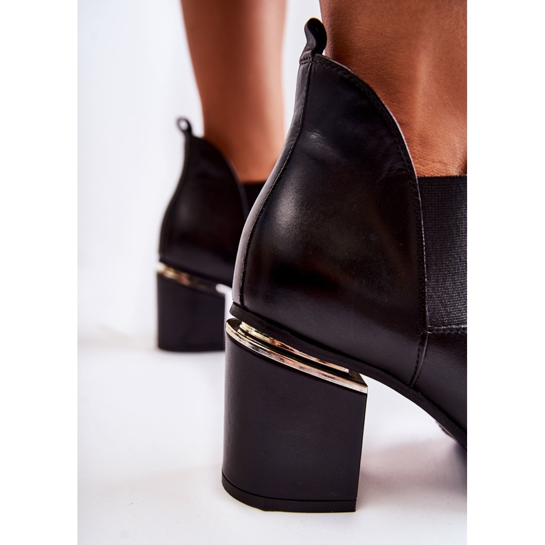 Kožené kozačky na vysokém podpatku Laura Messi 2506 černá 1