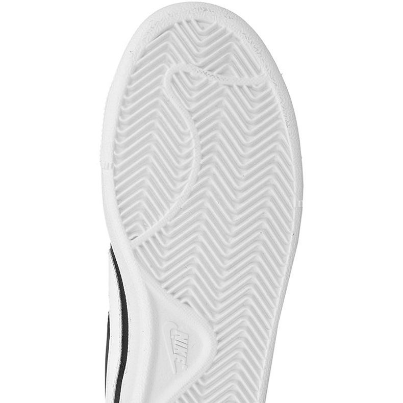 Boty Nike Sportswear Court Royale 749747-010 černá 1