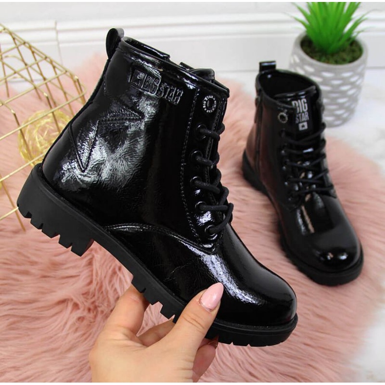 Dívčí černé bovver kozačky Big Star II374045 černá černá 1