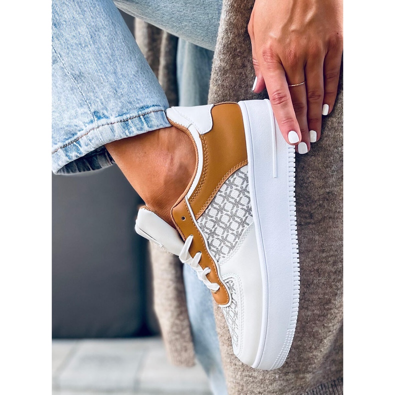 Dámské sportovní boty Glovi White bílý vícebarevný 1