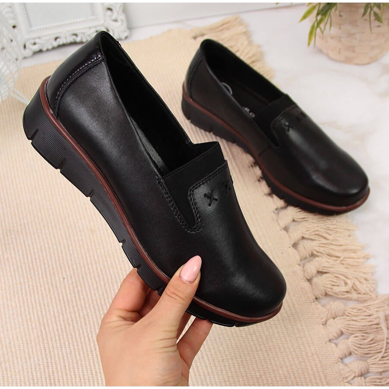 Pohodlné kožené dámské boty černé Filippo černá 2