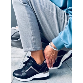 Černé tenisky na klínku Wisto černá 1