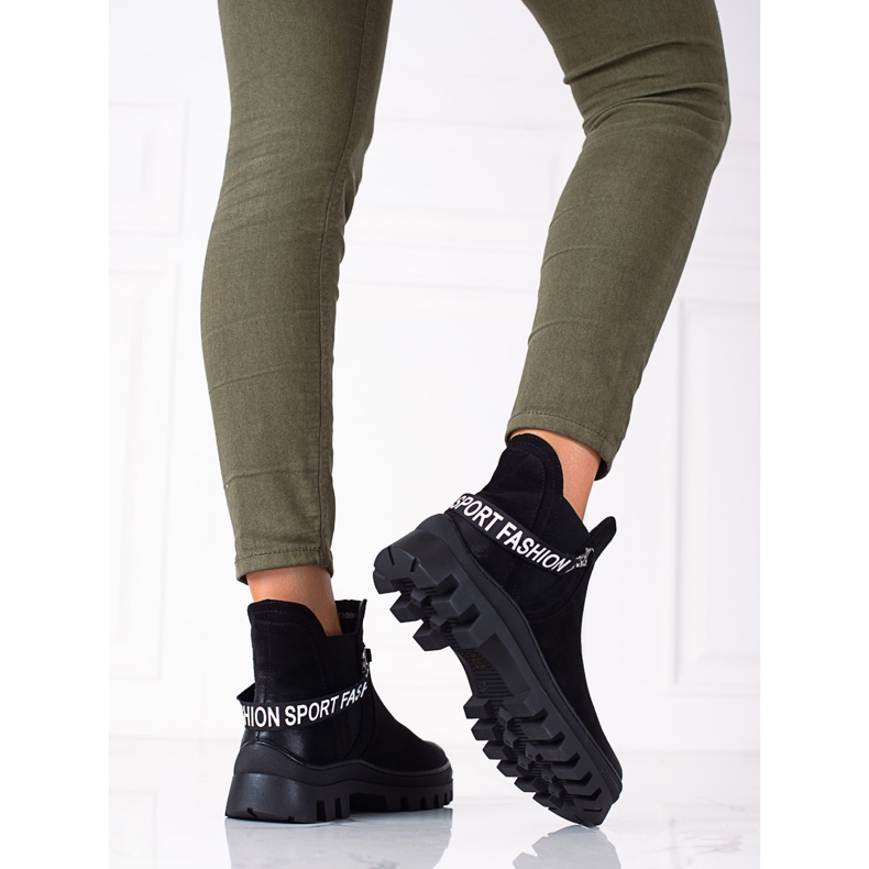 W. Potocki Černý semiš Potocki dělníci 2