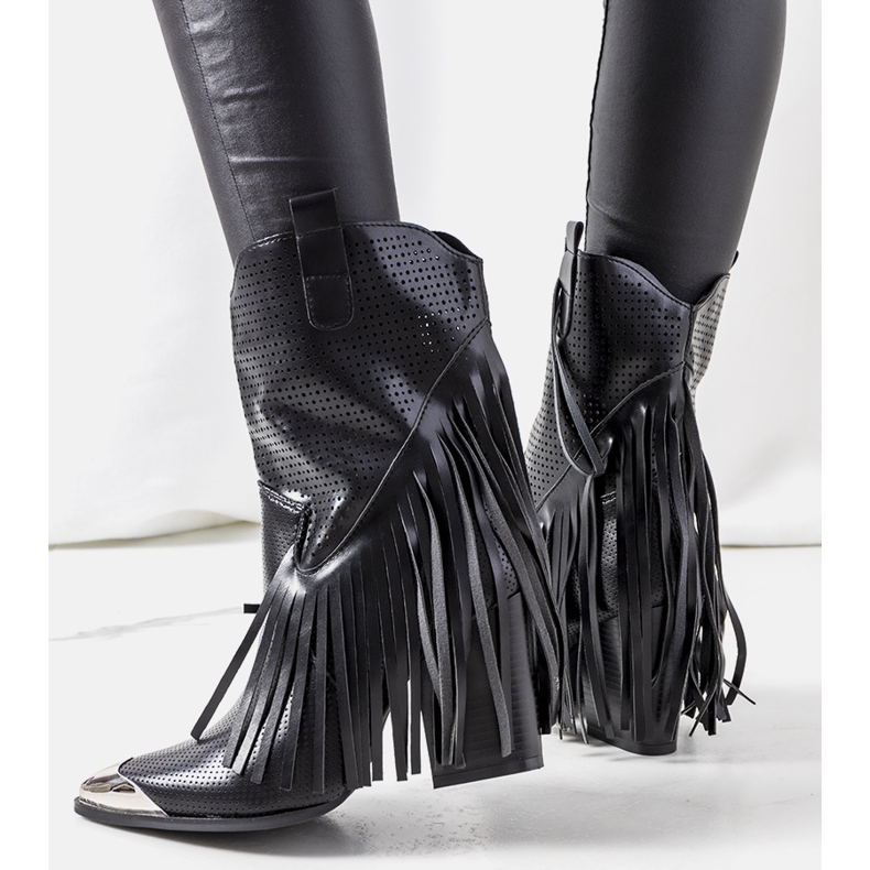 Černé kovbojské boty Wando černý 1