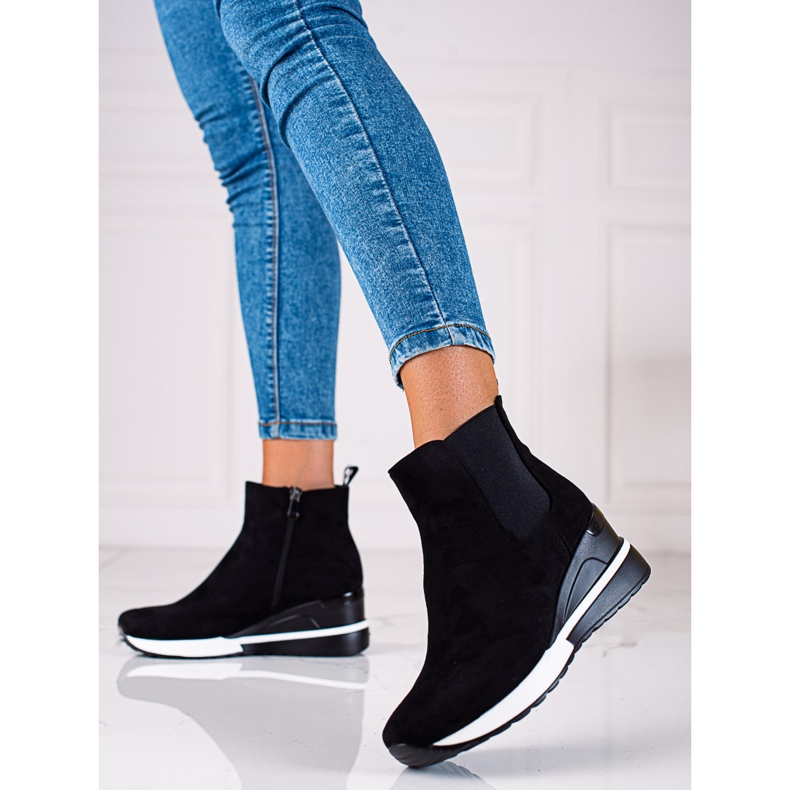 Dámské sportovní boty Vinceza na černém klínku černá 1