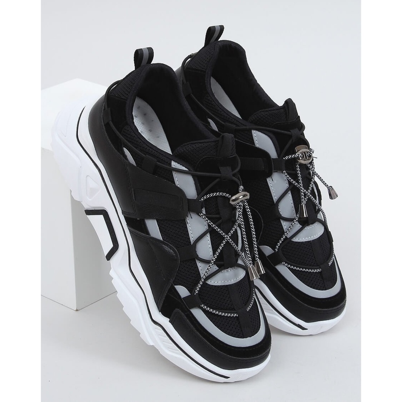 Trenéři Amica Black černý 1