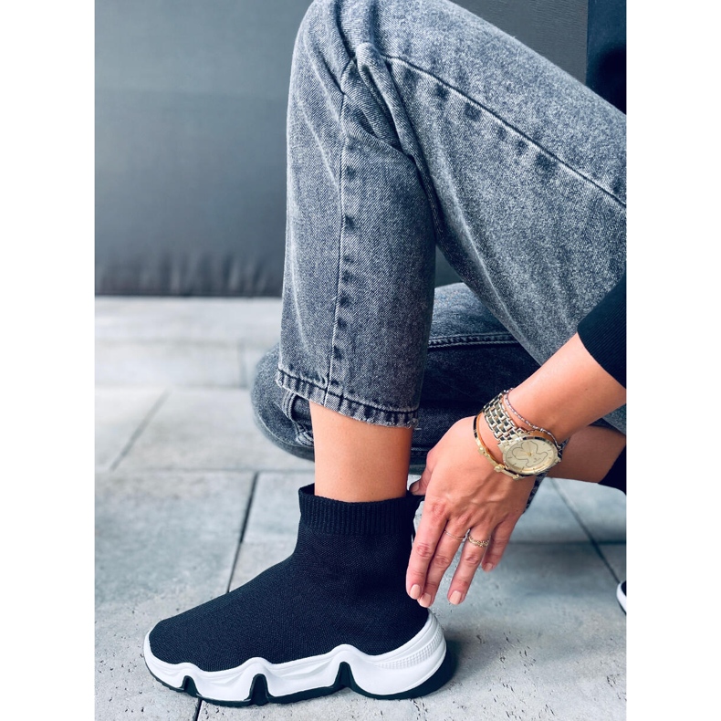 Kotníkové ponožky Trumm Nero černá 2