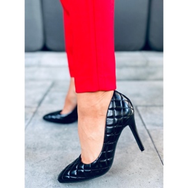 Prošívané dámské vysoké podpatky Modi Black černá 2