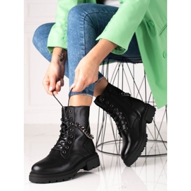 Černé dámské tašky s řetízkem Shelovet na silné platformě černá 1