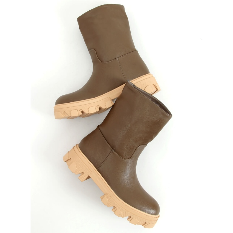 Kozačky s jednoduchým svrškem Jowita Green zelená 1