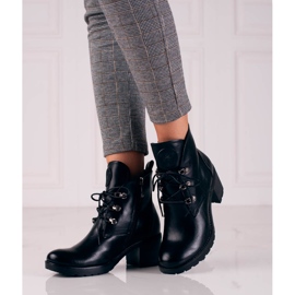 W. Potocki Dámské černé lodičky Potocki černý 1