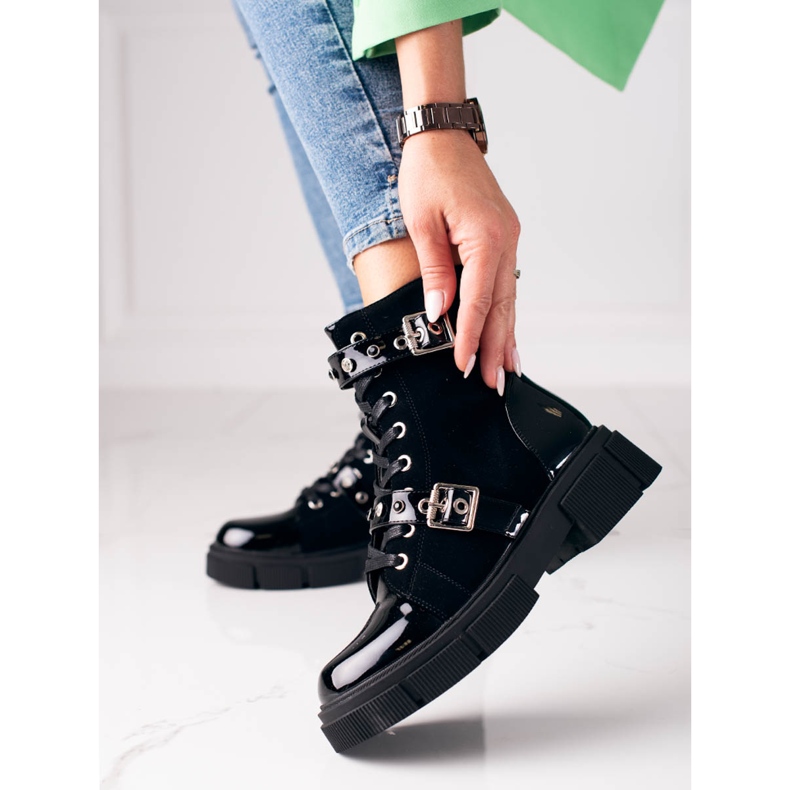 Černé dámské tašky Shelovet s ozdobnými přezkami černá 1