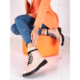 Béžové krajkové dámské kozačky Shelovet s kovovým leskem béžový 1