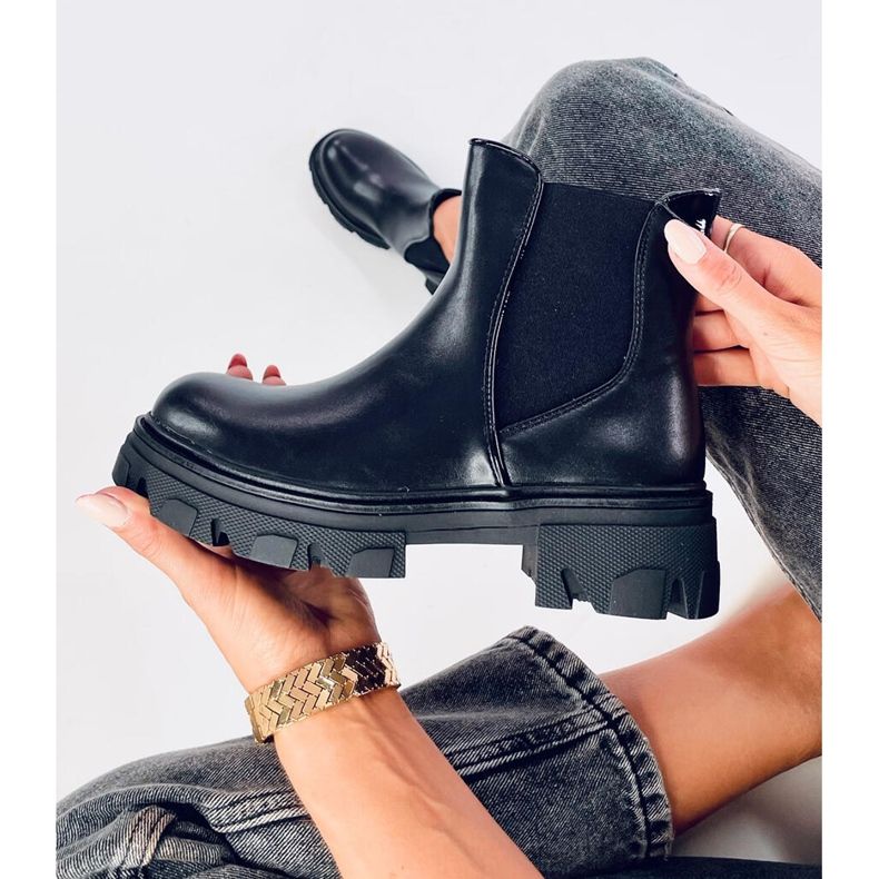 Chelsea boty na vysokém podpatku Finn Black černá 1