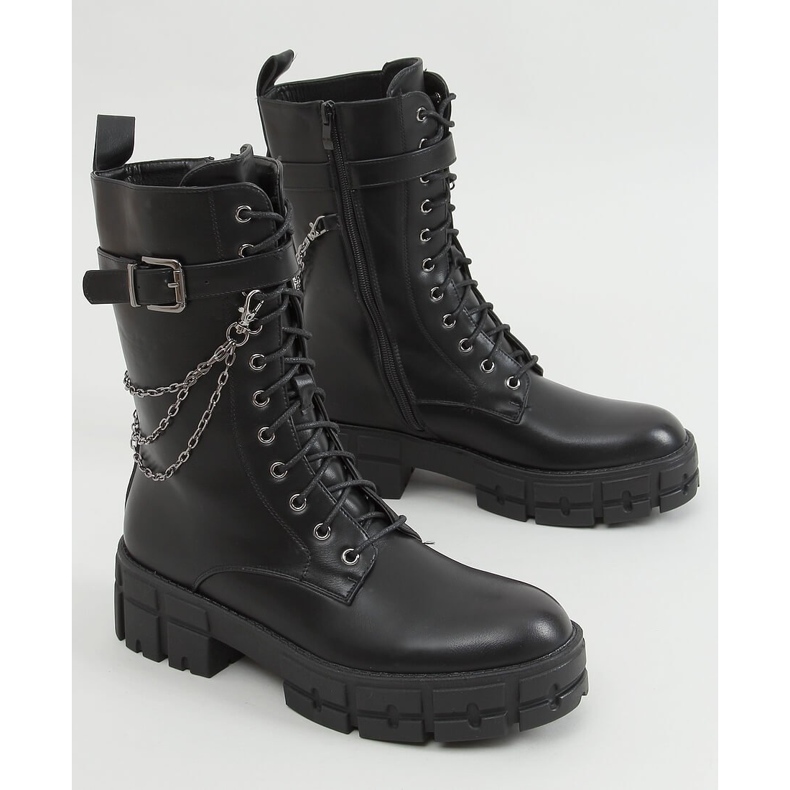 Lauma Black šněrovačky černý 1