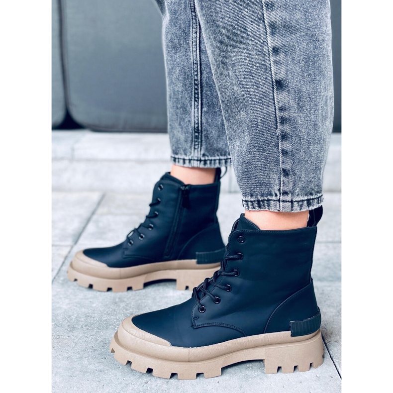 Trekové boty Toma Black černá 2