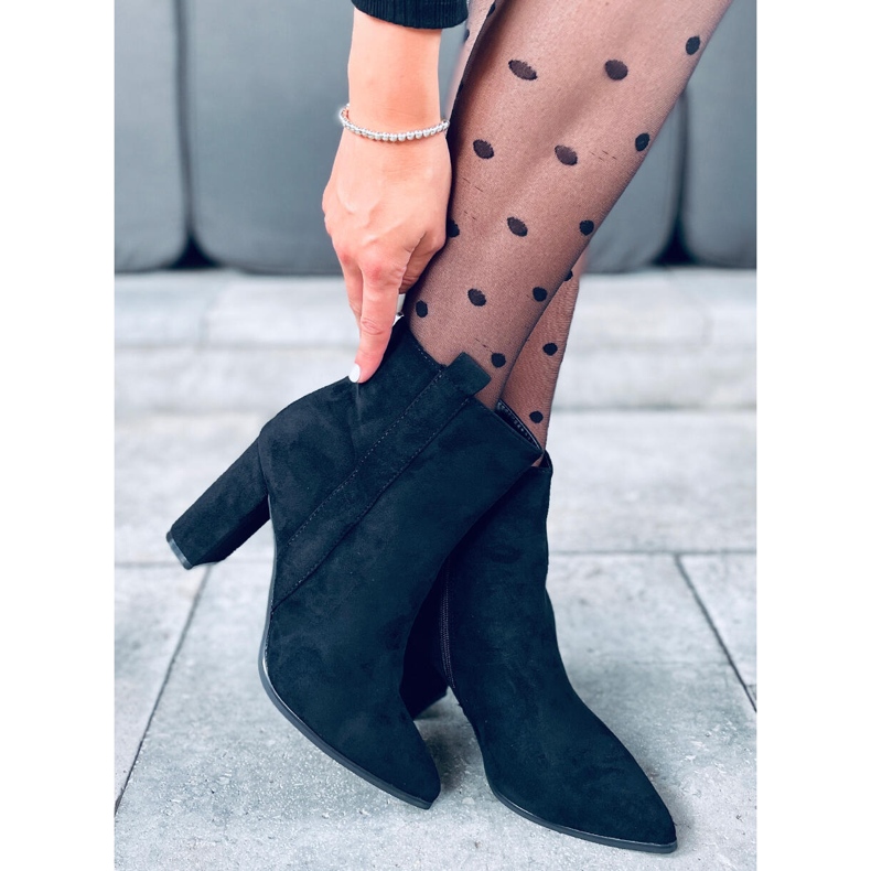 Klasické vysoké podpatky Titina Black černá 1