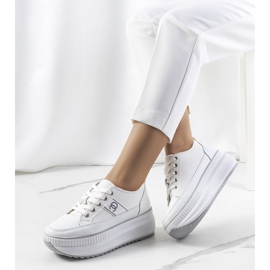 BM Bílé tenisky na vysoké podrážce Barsu bílý 1