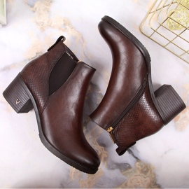 Dámské zateplené holínky hnědé hadí kůže Potocki hnědý 1 Dámské zateplené holínky hnědé hadí kůže Potocki hnědý 1