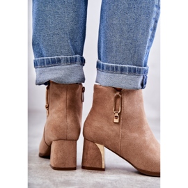 PS1 Semišové kozačky na sloupku s béžovým zdobením Erine 2