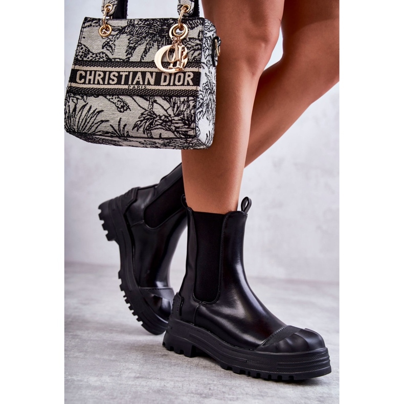 PG1 Klasické vysoké pracovní černé boty Bassti černá 1 PG1 Klasické vysoké pracovní černé boty Bassti černá 1