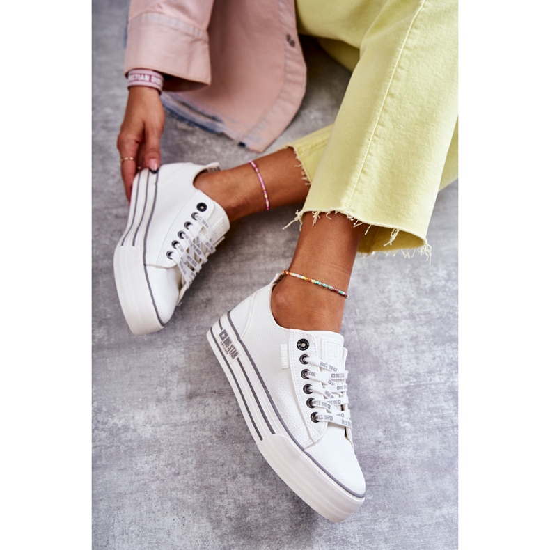 Nízké dámské tenisky Big Star KK274014 Bílé bílý 2