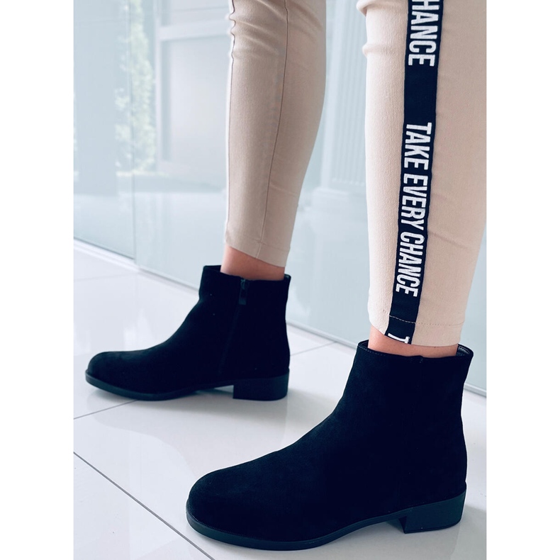 PA1 Dámské semišové Chelsea boty Verbe Black černá 2