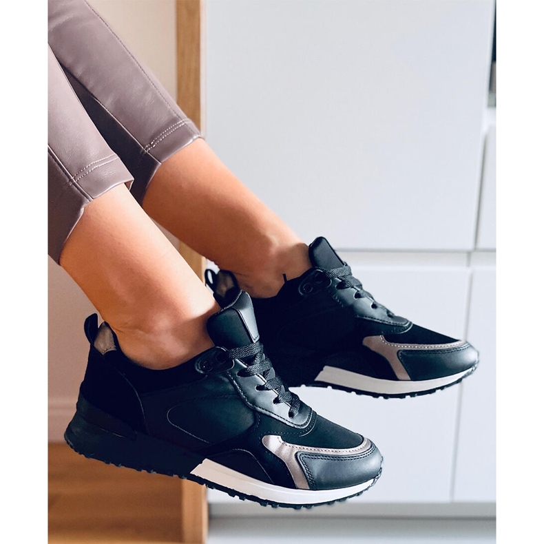 PA1 Dámské sportovní boty Midge Black černá 1