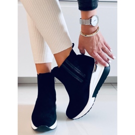 Skladem Černé boty na klínku černý 1