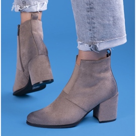 Dámské béžové kotníkové boty s gumou Shelovet béžový 1 Dámské béžové kotníkové boty s gumou Shelovet béžový 1