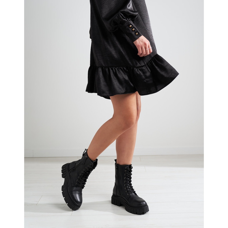 Černé dámské tašky Shelovet s ozdobným zipem černá 1