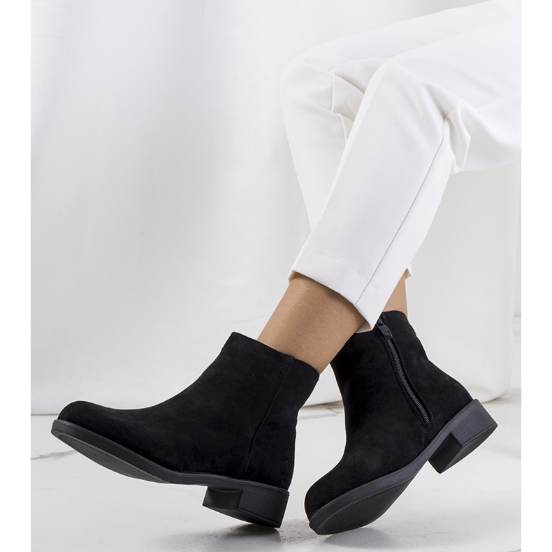 Černé kozačky od Terezy černá 1