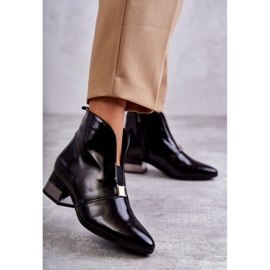 Kožené kozačky na plochém podpatku Laura Messi 2268 Black černá 1