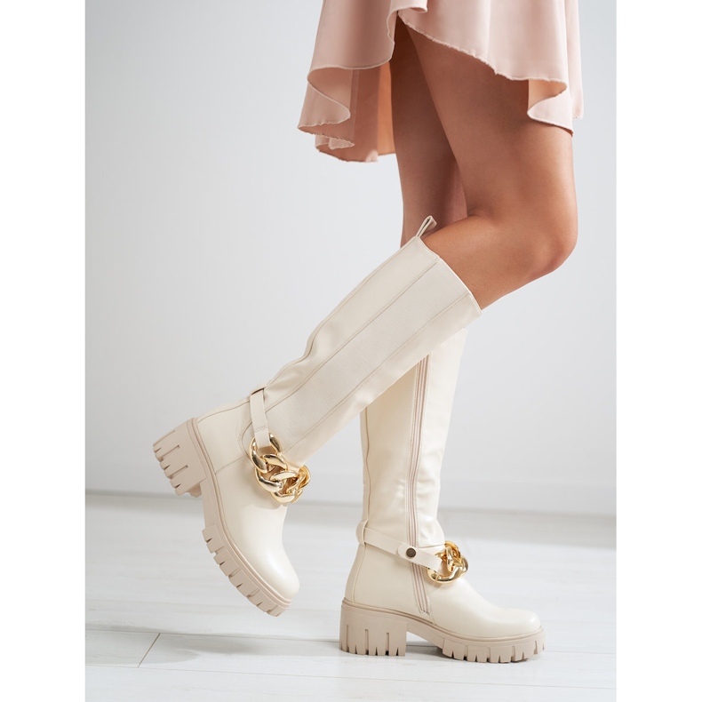 Dámské béžové kozačky na silné podrážce Shelovet z ekologické kůže béžový 1