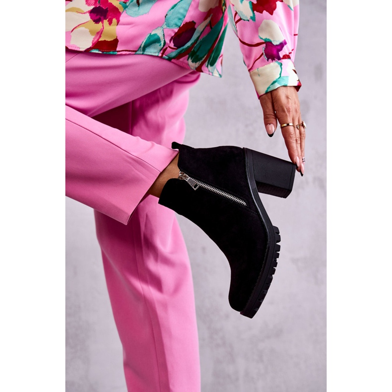 Semišové Kozačky Na Vysokých Podpatcích Se Zipem Černá Sevione 2