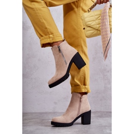 PG1 Semišové kozačky na vysokých podpatcích se zipem světle béžová sevione béžový 2