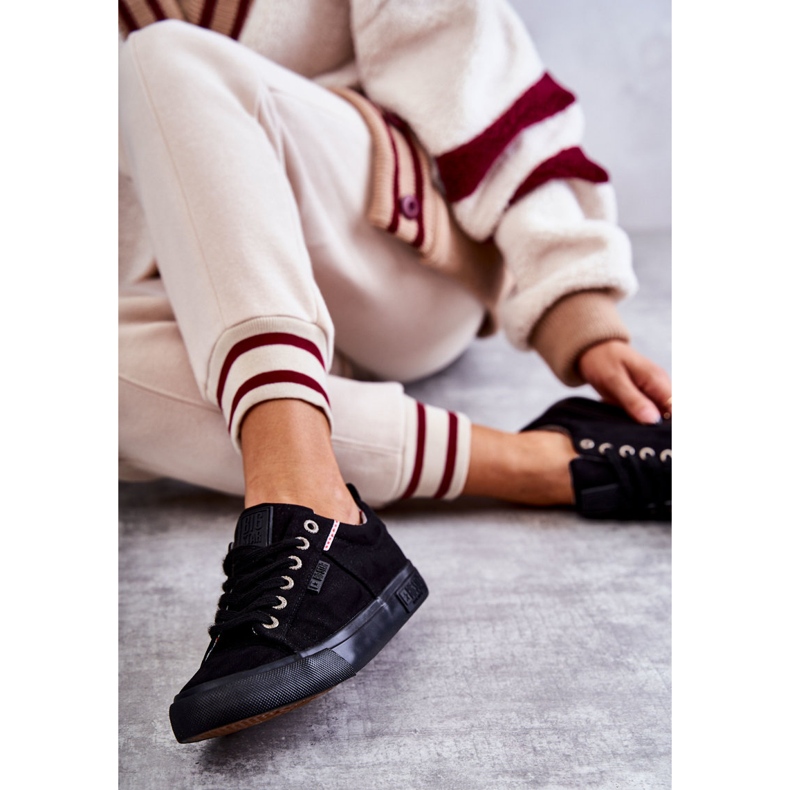 Dámské tenisky z nízkého materiálu Big Star KK274004 Black černý 1