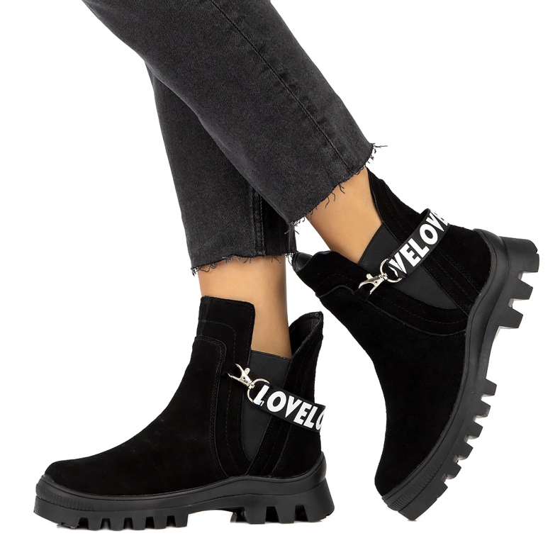 Semišové nazouvací kotníkové boty s ozdobou Filippo DBT3927 Black černá 4