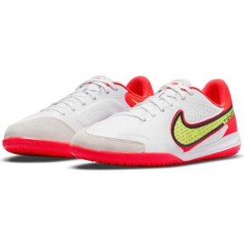 Kopačky Nike Tiempo Legend 9 Academy Ic Jr DA1329 176 žlutá, bílá, vícebarevná bílý 1