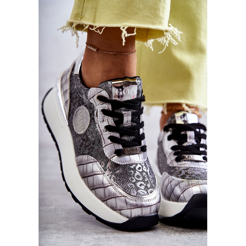 Dámská sportovní obuv na klínku GOE KK2N4083 stříbrná stříbrný 2