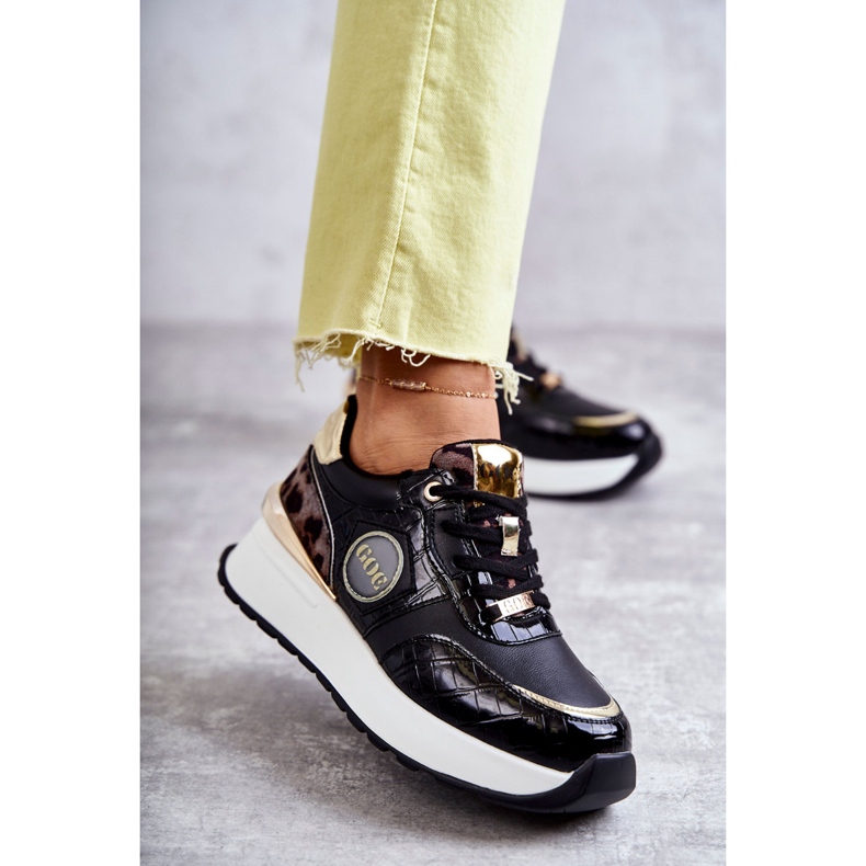 Dámská sportovní obuv na klínku GOE KK2N4085 černá hnědý zlatý 1 Dámská sportovní obuv na klínku GOE KK2N4085 černá hnědý zlatý 1