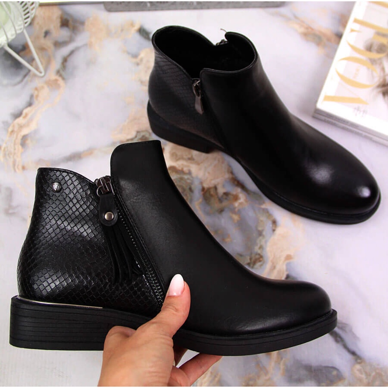 Dámské kozačky Jodhpur kozačky černá hadí kůže Vinceza 1