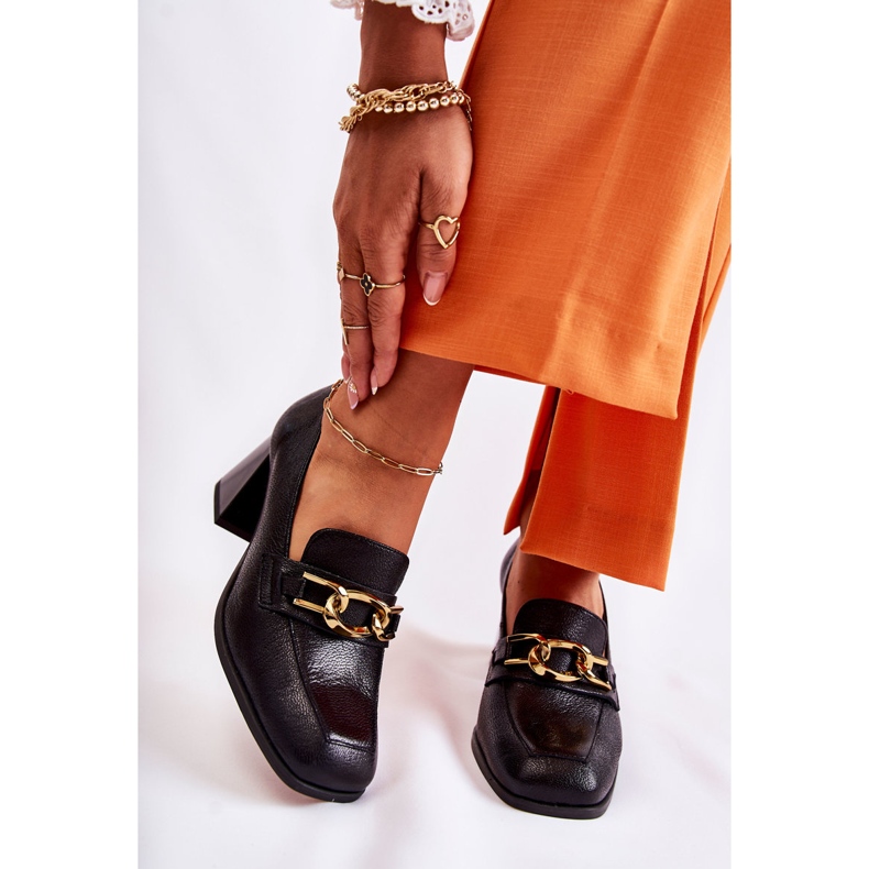 Kožené lodičky s řetízkem Laura Messi 2515 Black černá 2