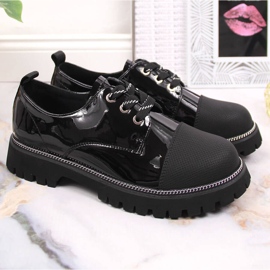 Kožené dámské boty lakované černé Artiker černá 4