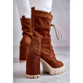 Dámské semišové kozačky na hnědé platformě Edna hnědý 2