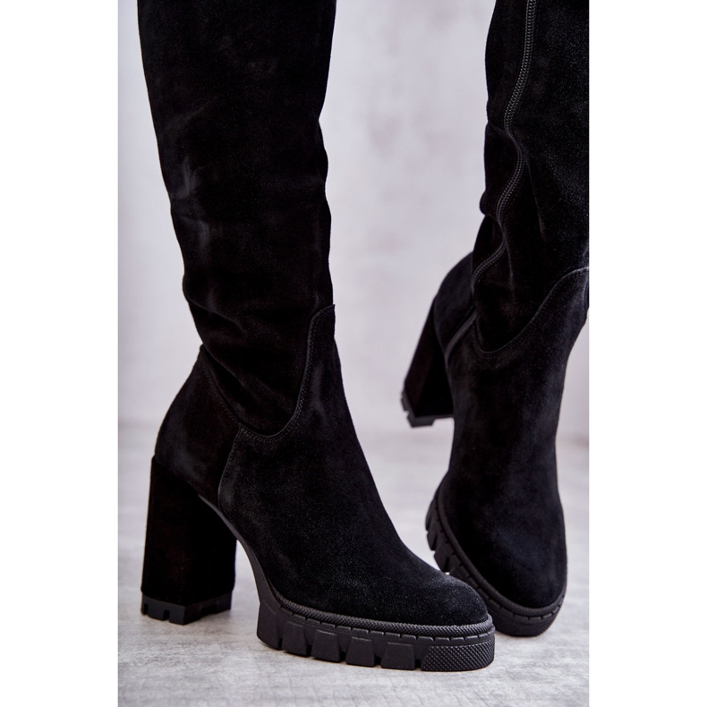 PA2 Módní semišové černé vysoké kozačky Estrela černá 2