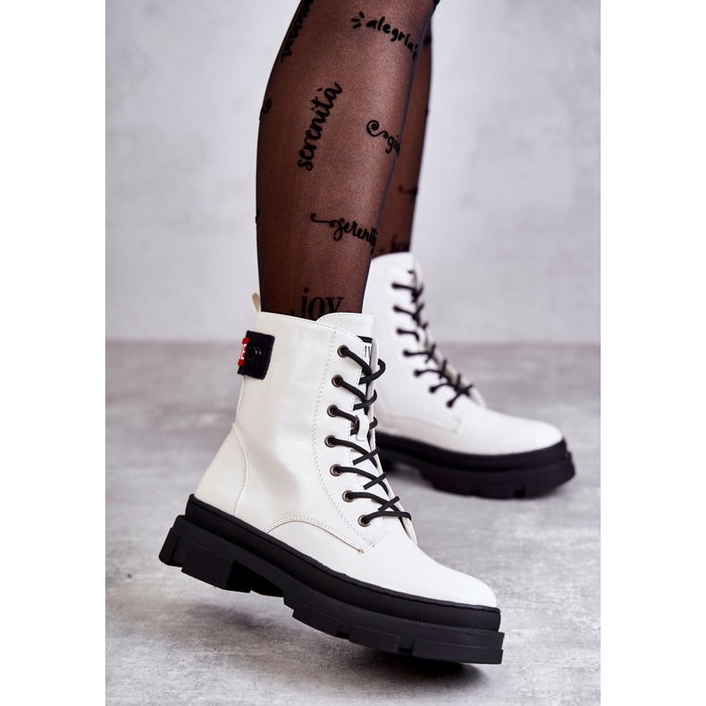 S.Barski Dámské lakované boty šněrovací bílé Conny bílý 2